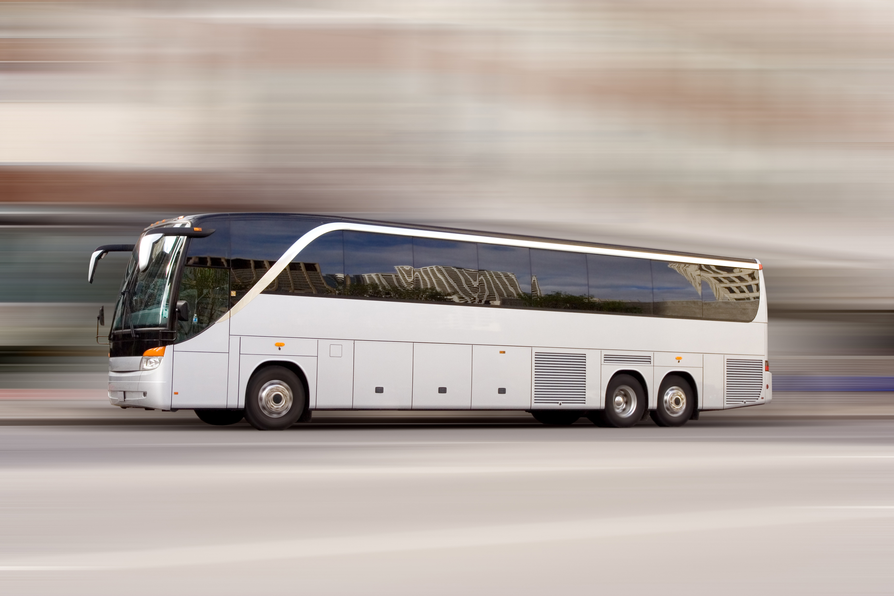 Complete Guide to Chartering a Bus for an Entire Weekend