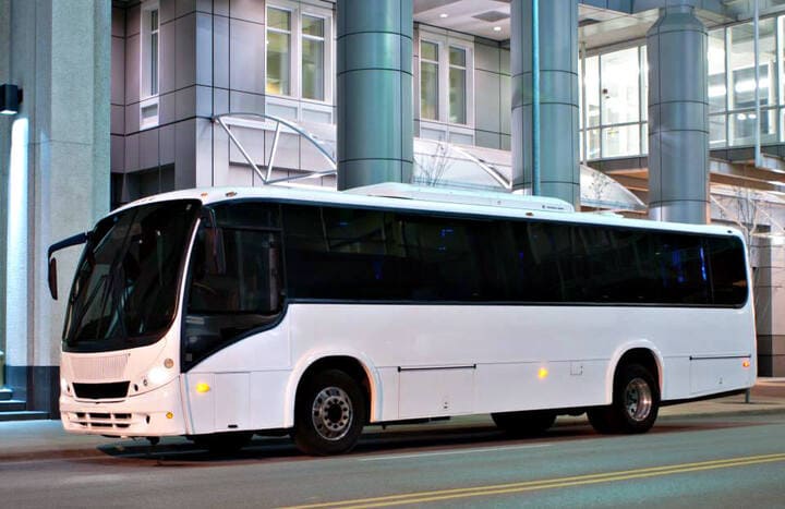 Busrental.net’s Guide To Charter Bus Loading & Parking